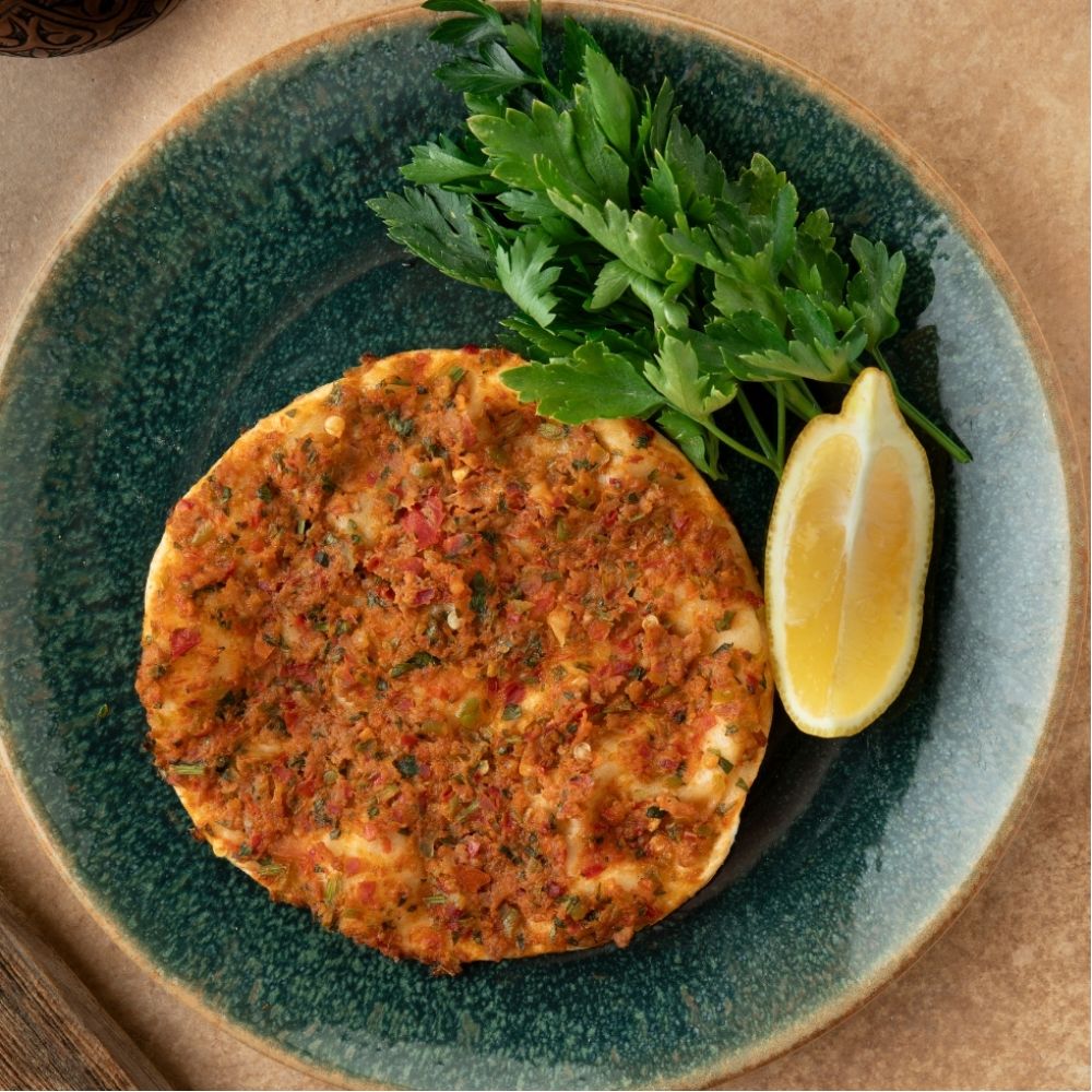 Ayvalı Cevizli Fındık Lahmacun