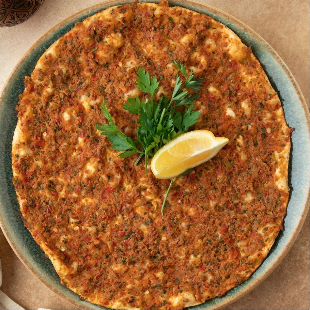 Ayvalı Cevizli Tabak Altı Lahmacun